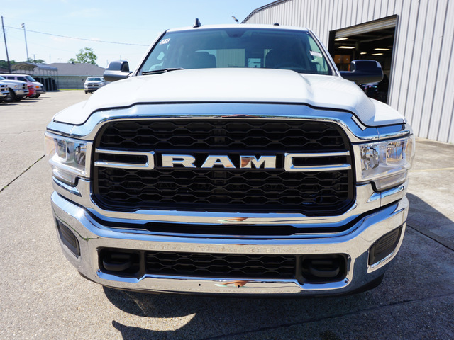 New 2019 RAM 2500 Tradesman 4WD 8ft Box 4×4 Crew Cab